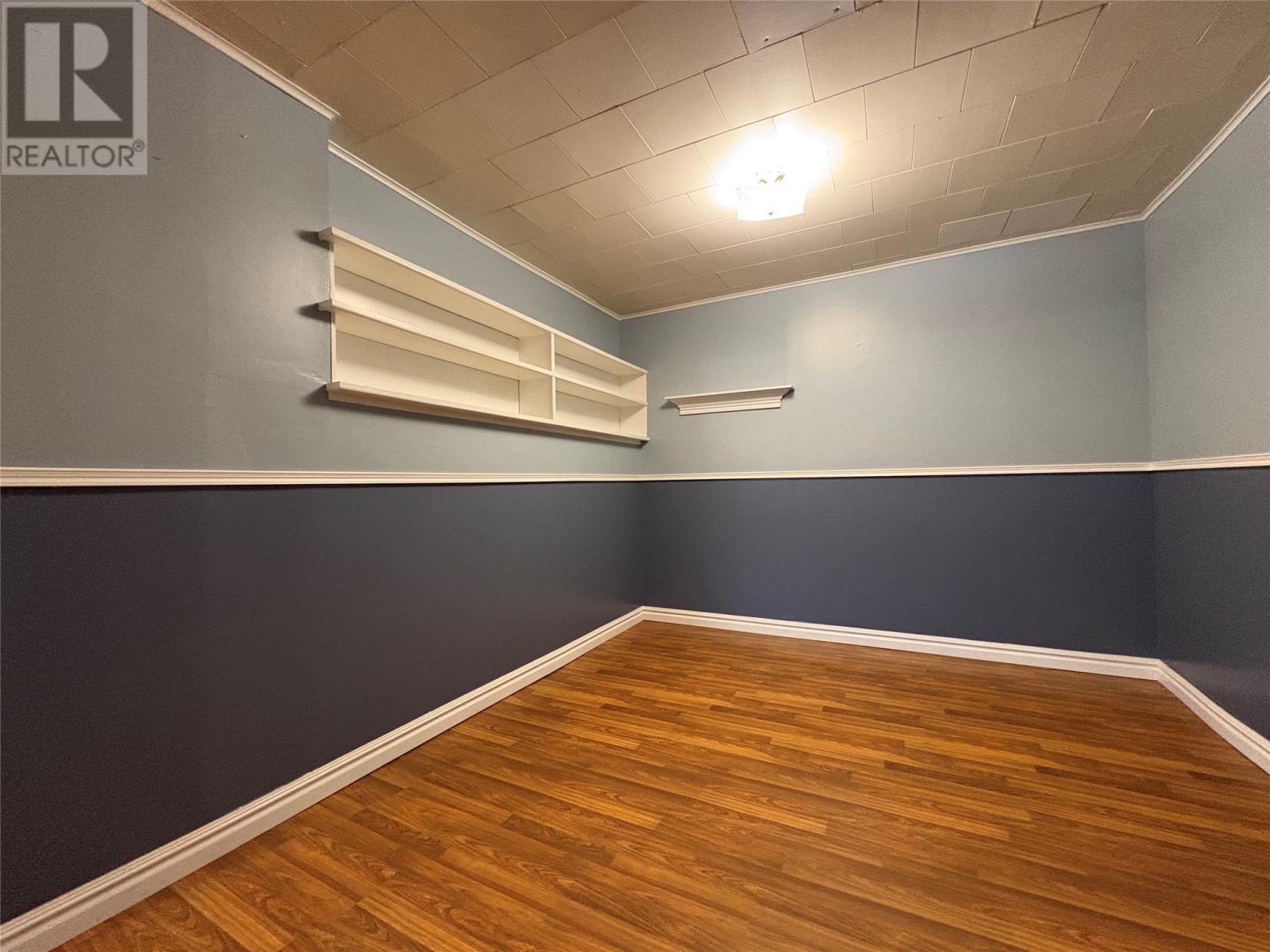 72 Main Street, Brown'S Arm, NL - Indoor