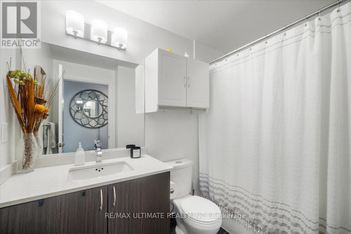 2008 - 3600 Highway 7 Highway, Vaughan, ON - Indoor Photo Showing Bathroom