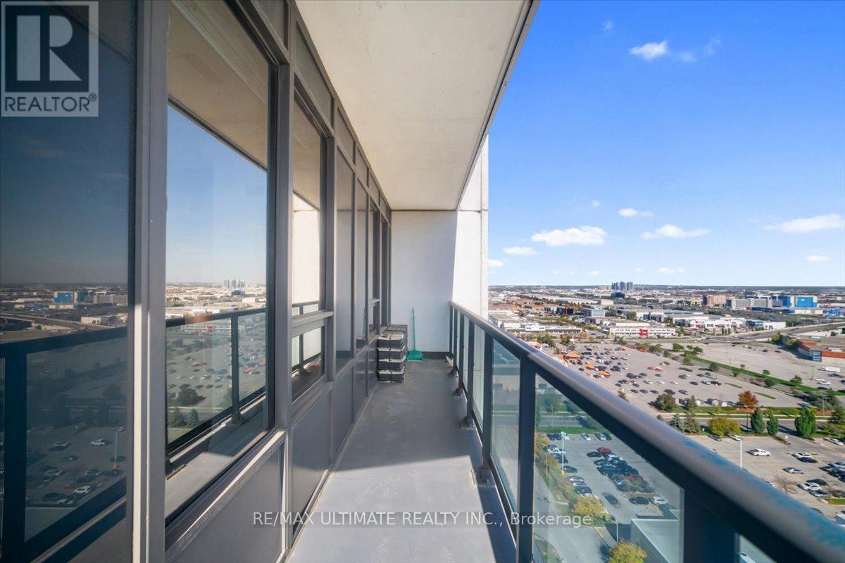 2008 - 3600 Highway 7 Highway, Vaughan, ON - Outdoor With Balcony With View