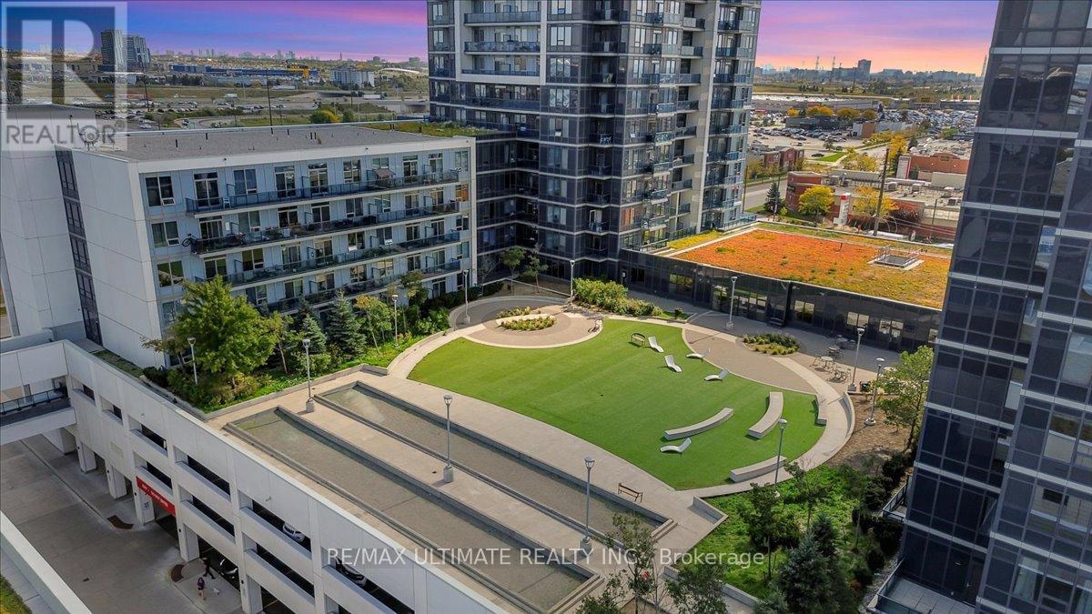 2008 - 3600 Highway 7 Highway, Vaughan, ON - Outdoor With Balcony With View