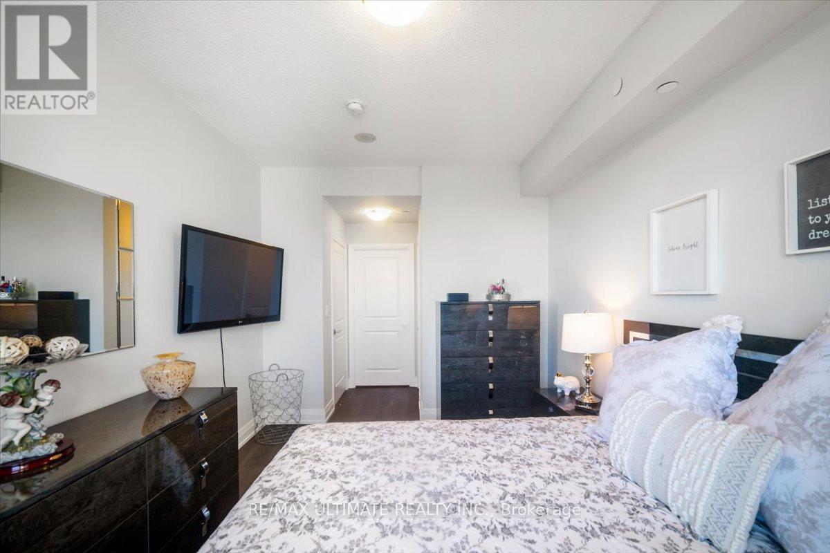 2008 - 3600 Highway 7 Highway, Vaughan, ON - Indoor Photo Showing Bedroom