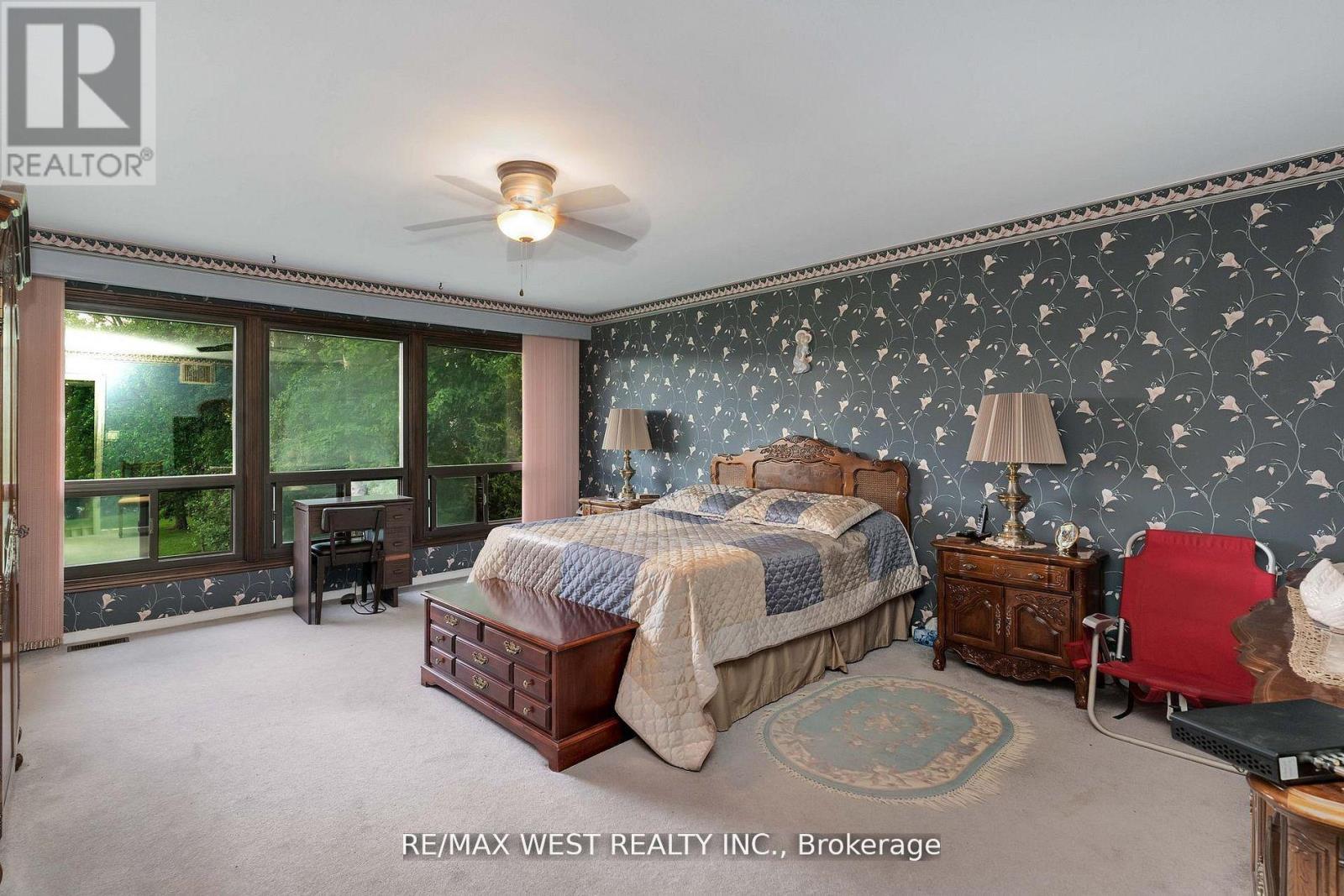 5878 4Th Line, New Tecumseth, ON - Indoor Photo Showing Bedroom