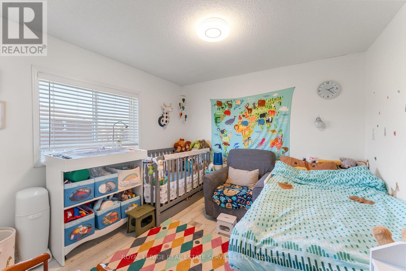4 Weymouth Road, Barrie, ON - Indoor Photo Showing Bedroom