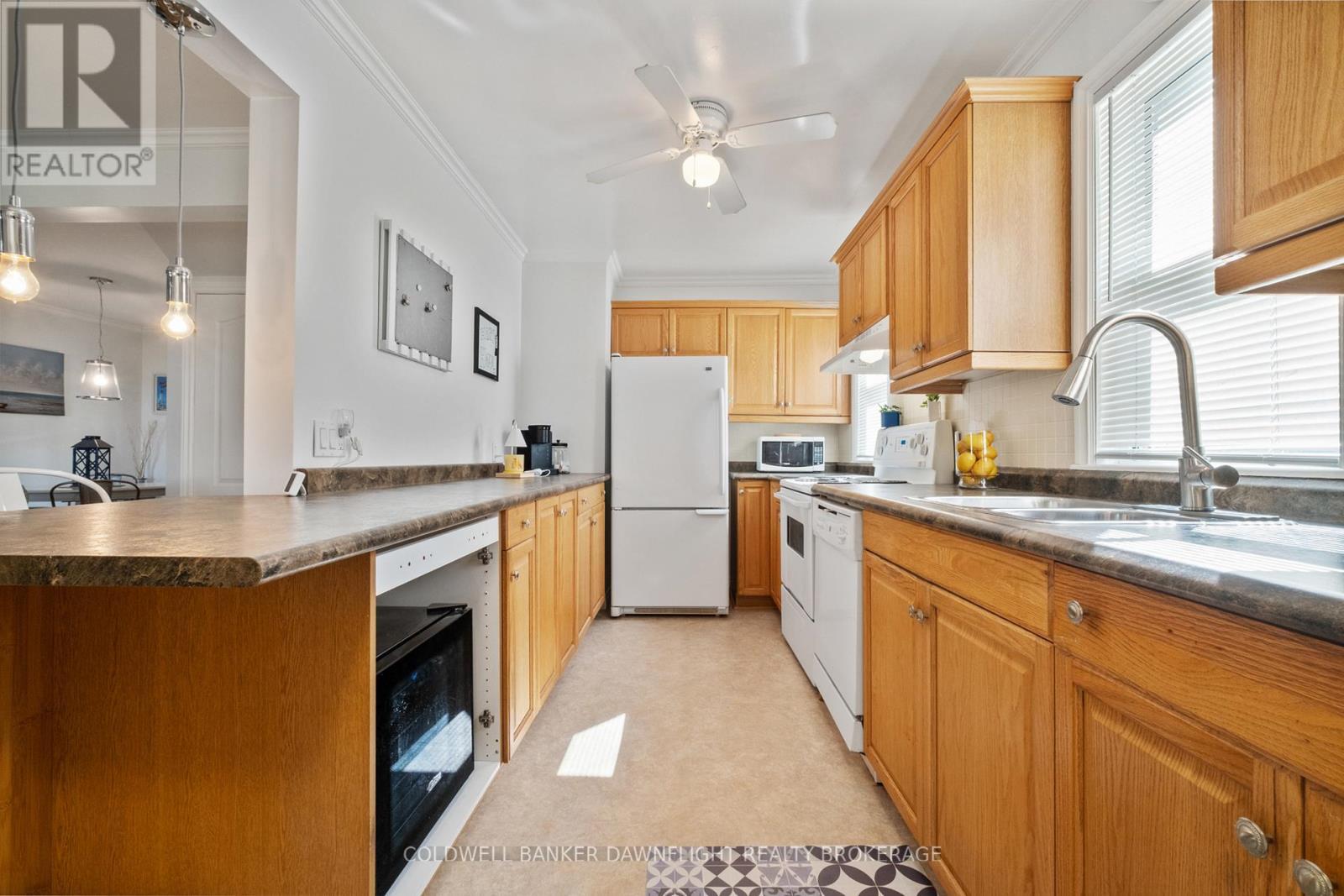142 Algonquin Drive, South Huron (Stephen), ON - Indoor Photo Showing Kitchen With Double Sink