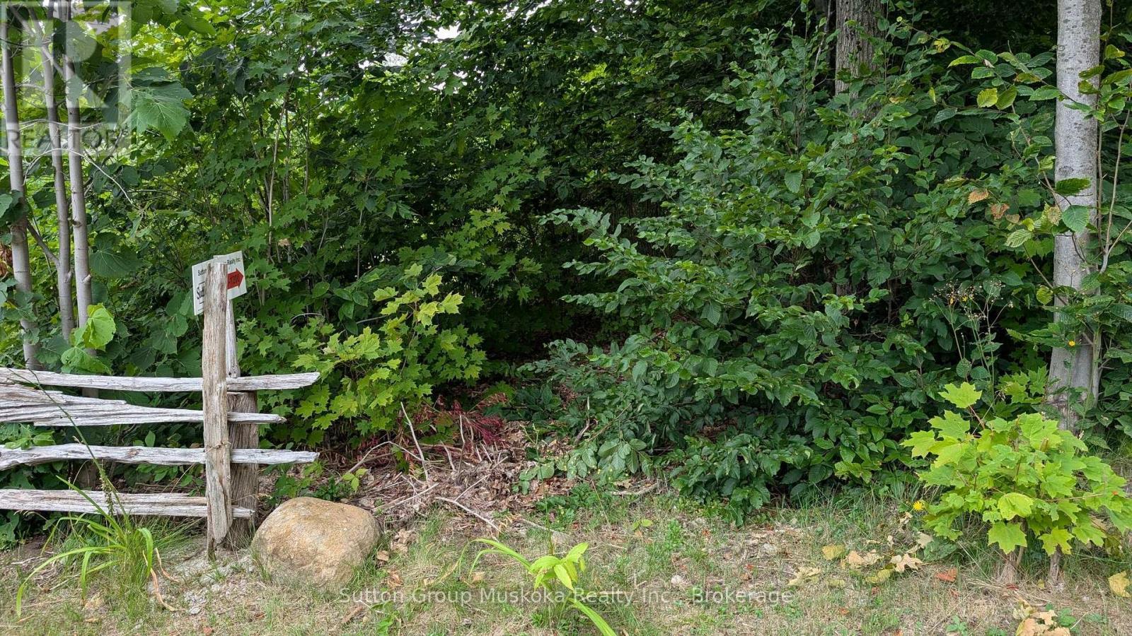 Entrance to lot - 837 Aspdin Road, Huntsville (Chaffey), ON