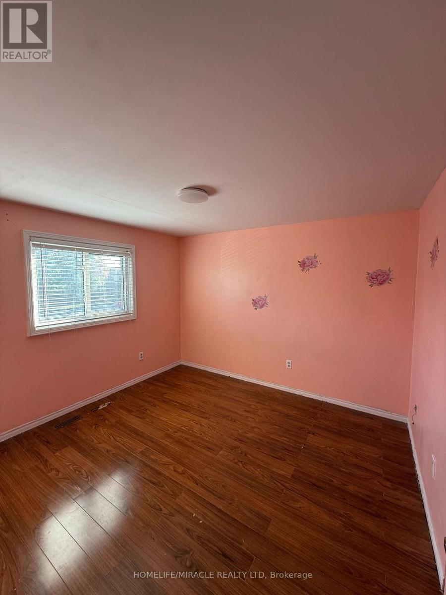 44 Knapton Avenue, Ajax, ON - Indoor Photo Showing Other Room