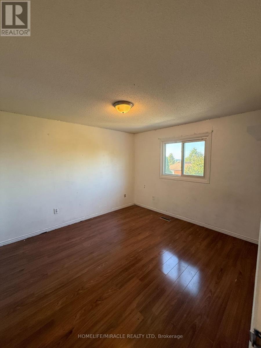 44 Knapton Avenue, Ajax, ON - Indoor Photo Showing Other Room