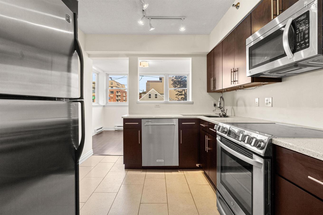 301 5530 Artillery Place, Halifax, NS