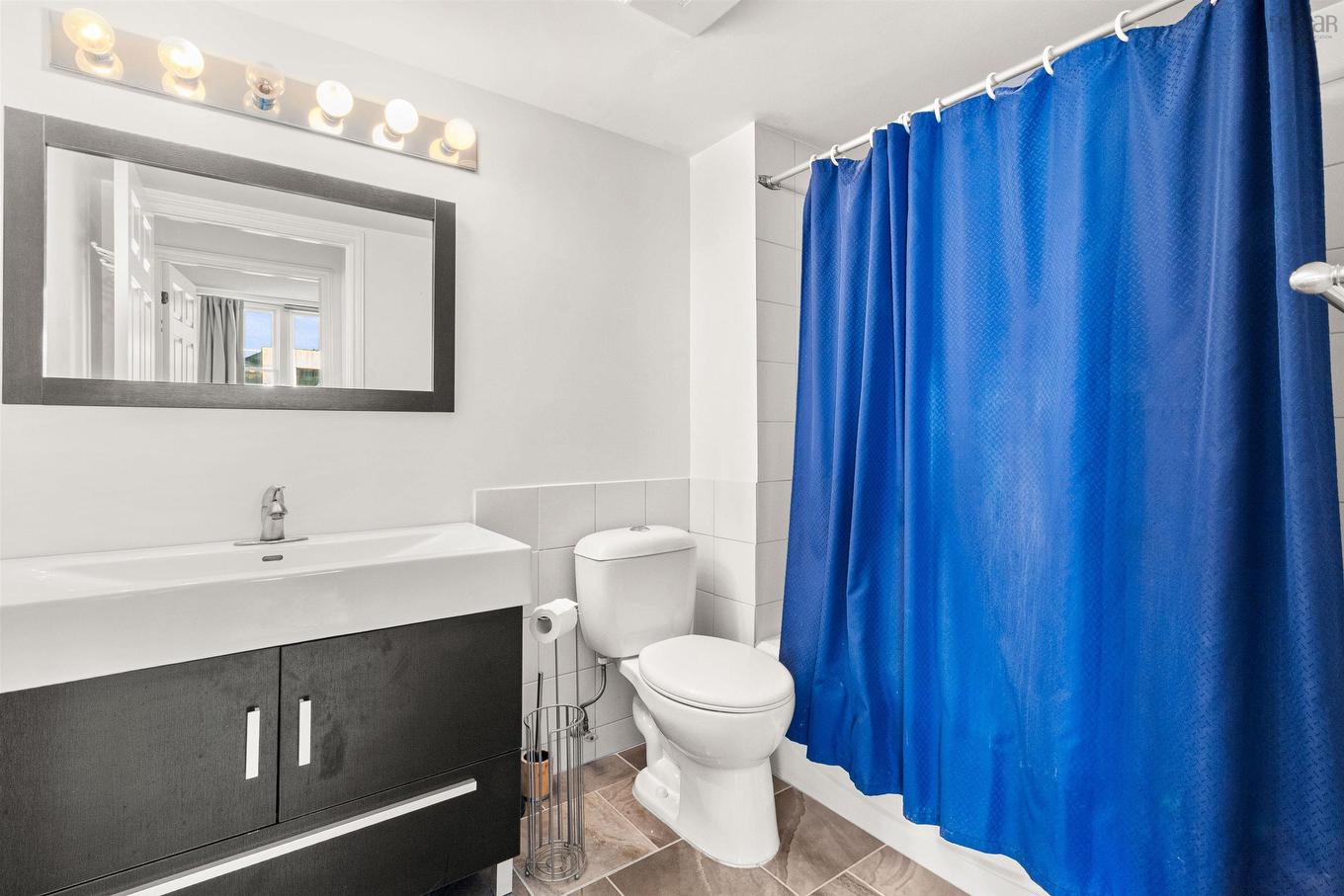 301 5530 Artillery Place, Halifax, NS