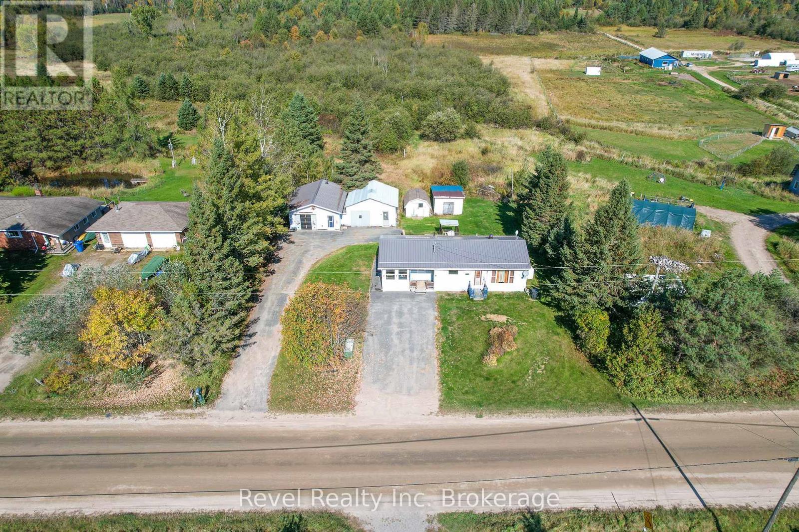 2816 Chiswick Line, Chisholm, ON - Outdoor With View