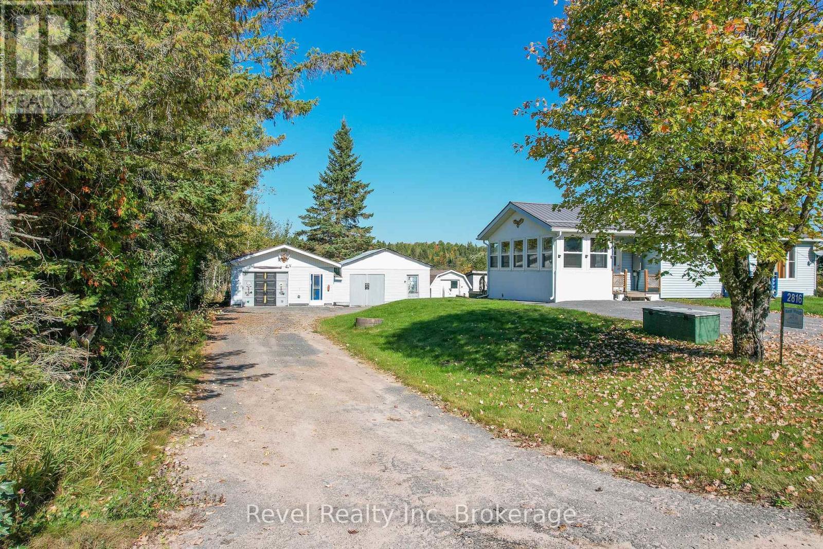 2816 Chiswick Line, Chisholm, ON - Outdoor