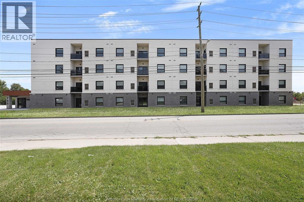 755 Grand Marais Unit# 102, Windsor, ON - Outdoor