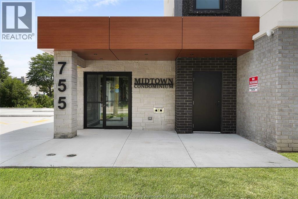 755 Grand Marais Unit# 102, Windsor, ON - Outdoor