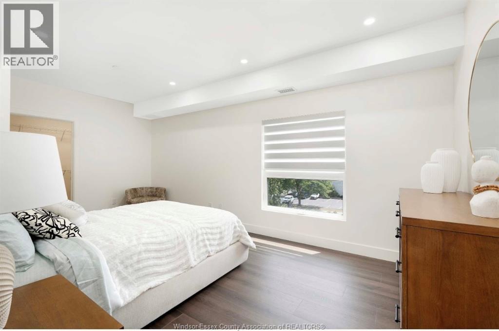 755 Grand Marais Unit# 102, Windsor, ON - Indoor Photo Showing Bedroom