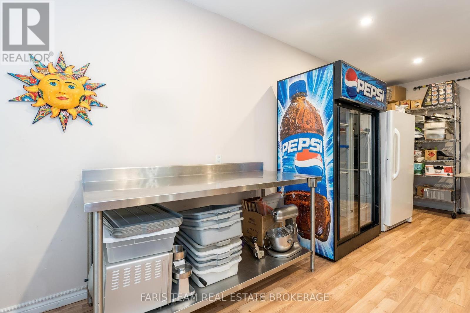 29 Jamieson Drive, Adjala-Tosorontio, ON - Indoor Photo Showing Other Room