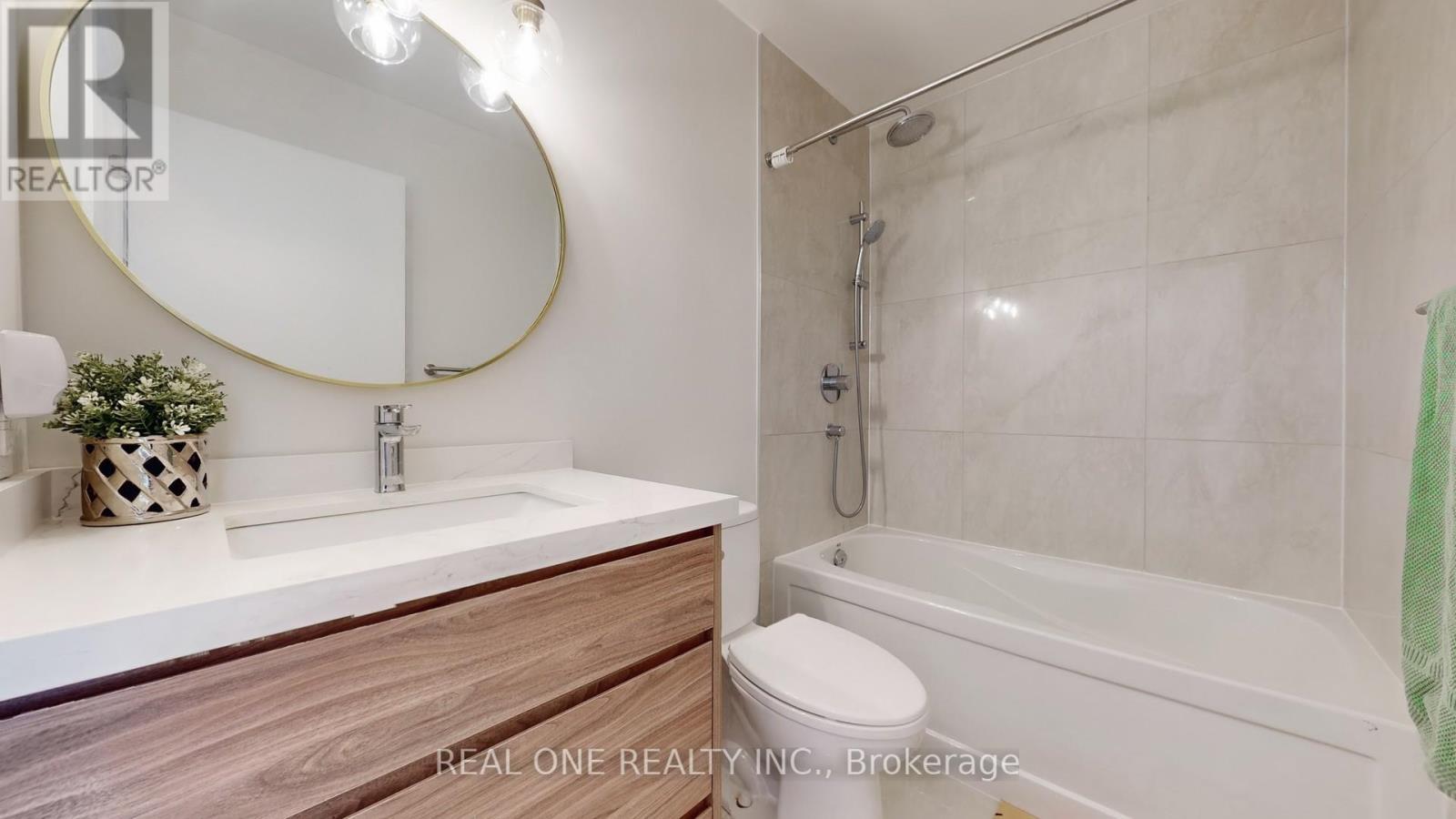1708 - 33 Bay Street, Toronto, ON - Indoor Photo Showing Bathroom