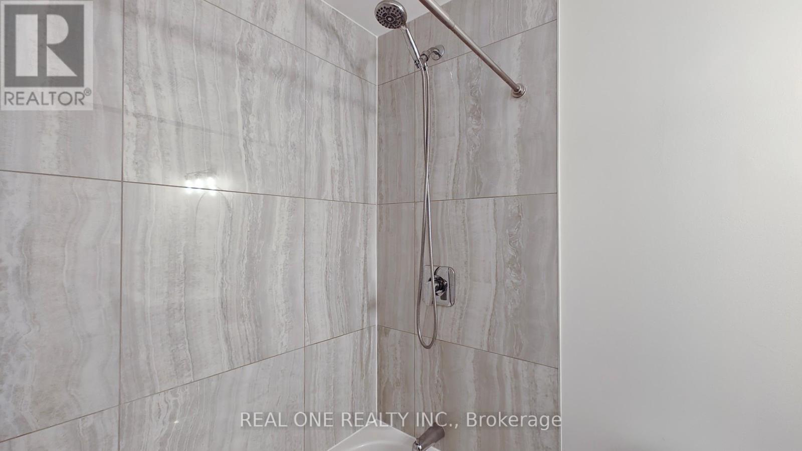 1708 - 33 Bay Street, Toronto, ON - Indoor Photo Showing Bathroom