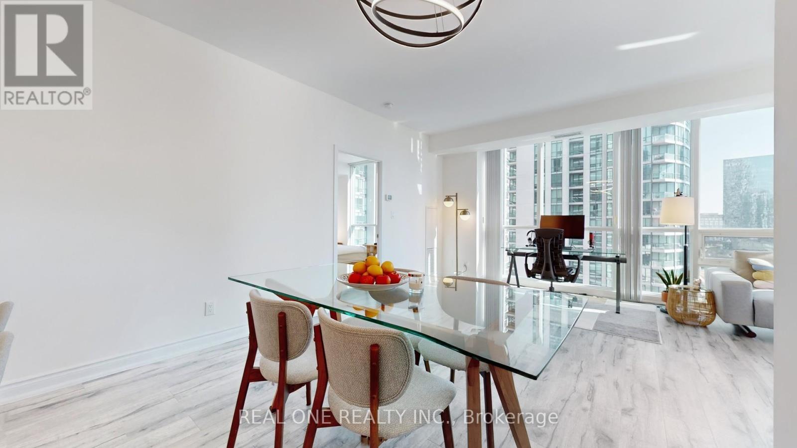 1708 - 33 Bay Street, Toronto, ON - Indoor Photo Showing Dining Room
