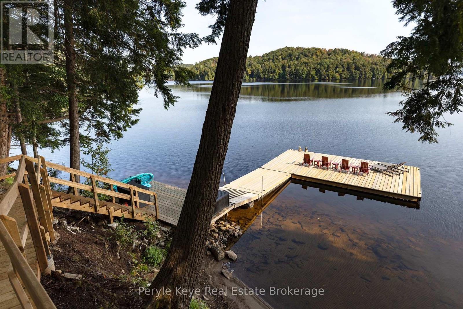 86 Claren Crescent, Huntsville (Stisted), ON - Outdoor With Body Of Water With View