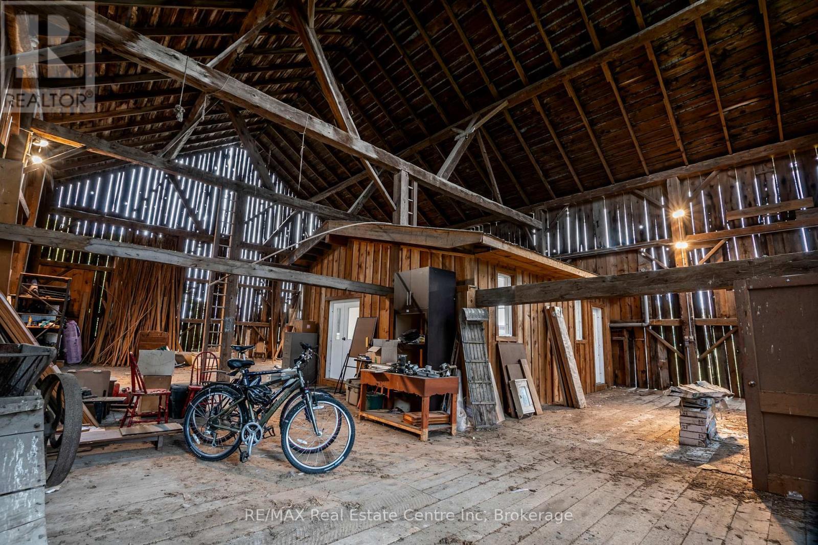 6952 2Nd Line, New Tecumseth, ON