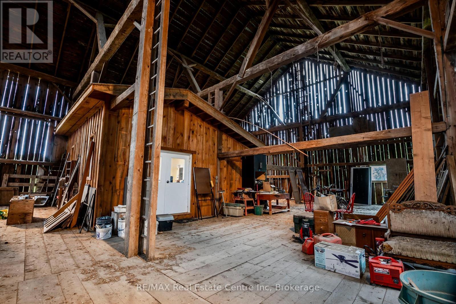 6952 2Nd Line, New Tecumseth, ON