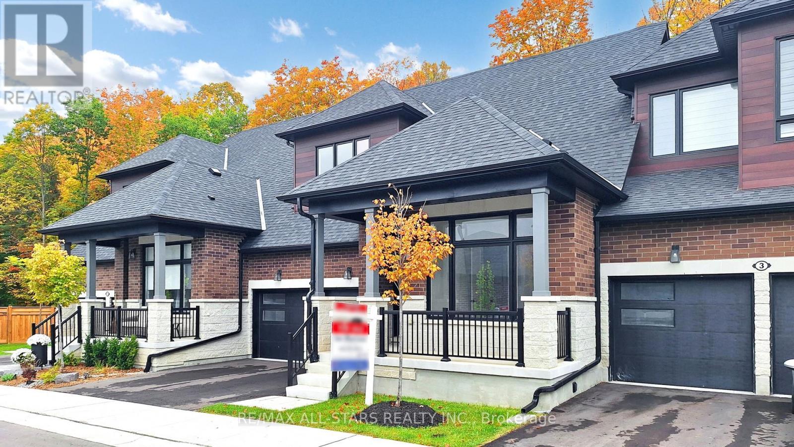 5 Vern Robertson Gate, Uxbridge, ON - Outdoor With Facade