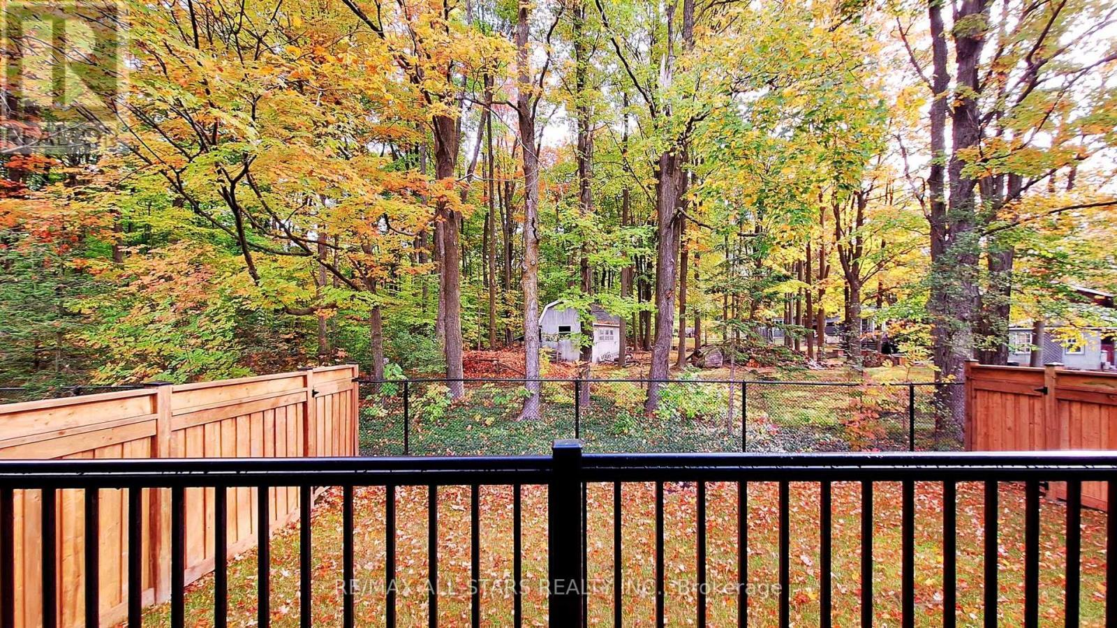 5 Vern Robertson Gate, Uxbridge, ON - Outdoor