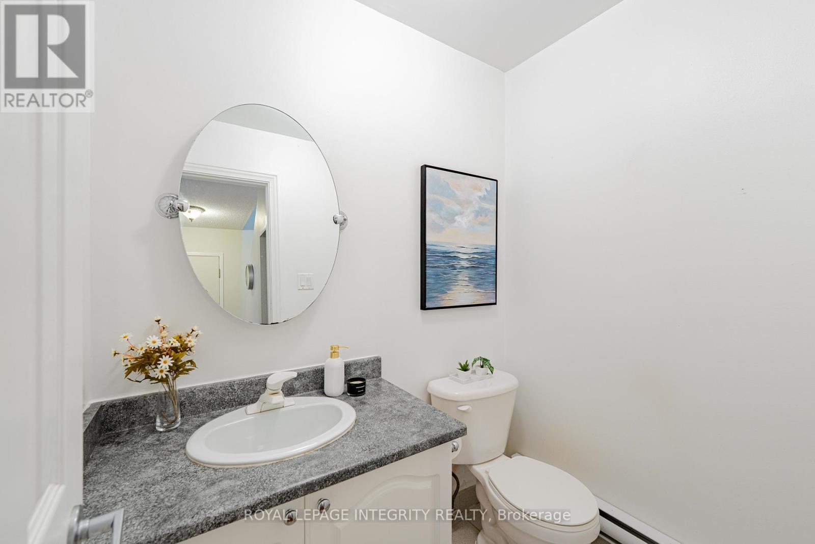 5 - 400 Fenerty Court, Ottawa, ON - Indoor Photo Showing Bathroom