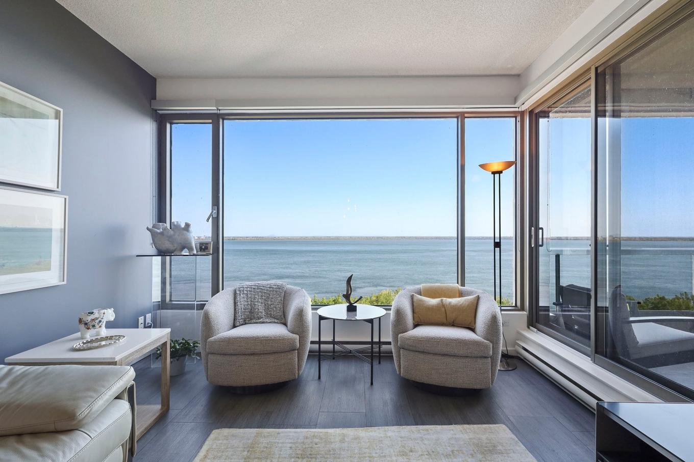 Salon - 1407-100 Av. Des Sommets, Montréal (Verdun/Île-Des-Soeurs), QC - Indoor Photo Showing Living Room