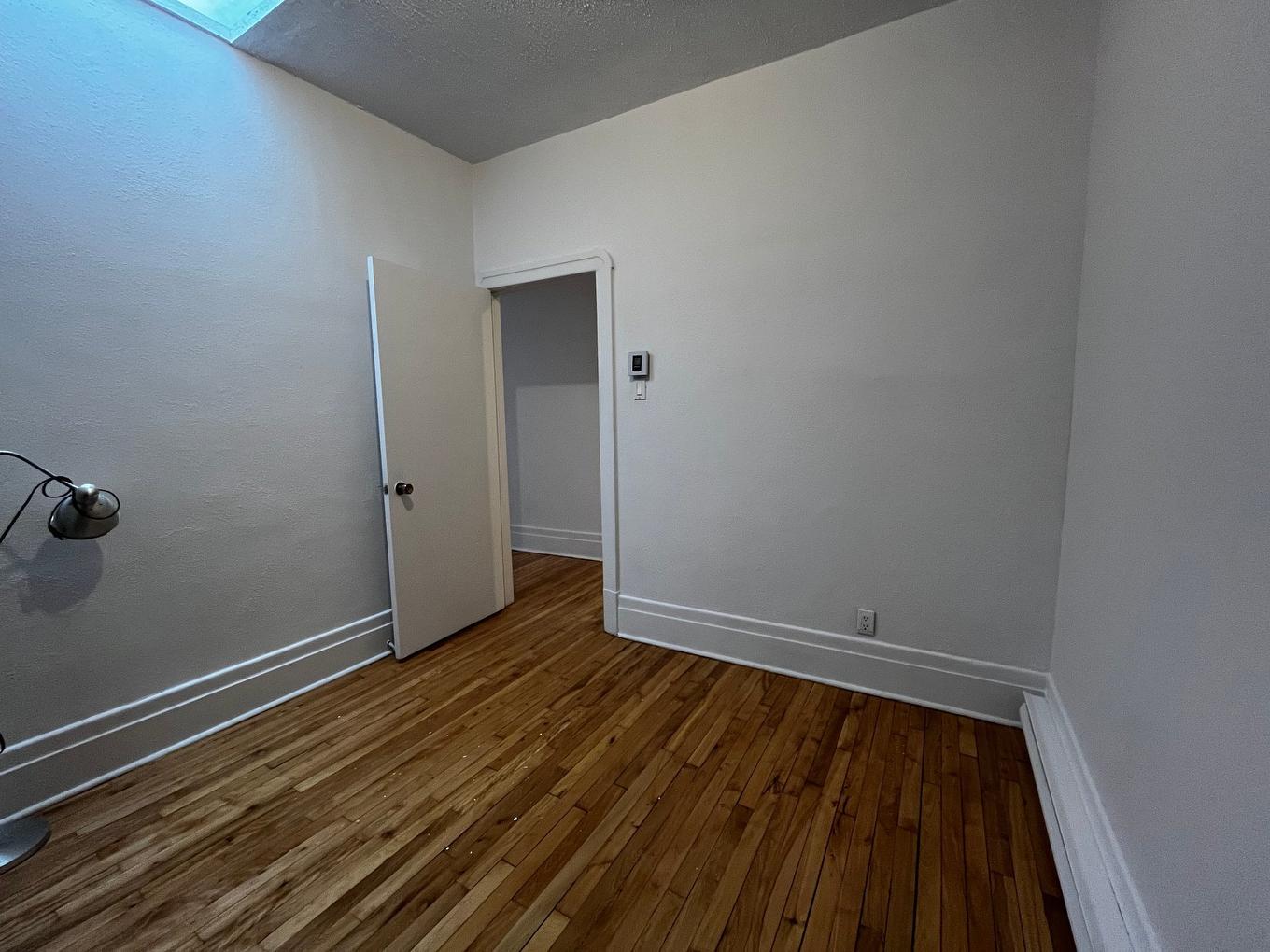 Bedroom - 4300 Rue D'Iberville, Montréal (Le Plateau-Mont-Royal), QC - Indoor Photo Showing Other Room