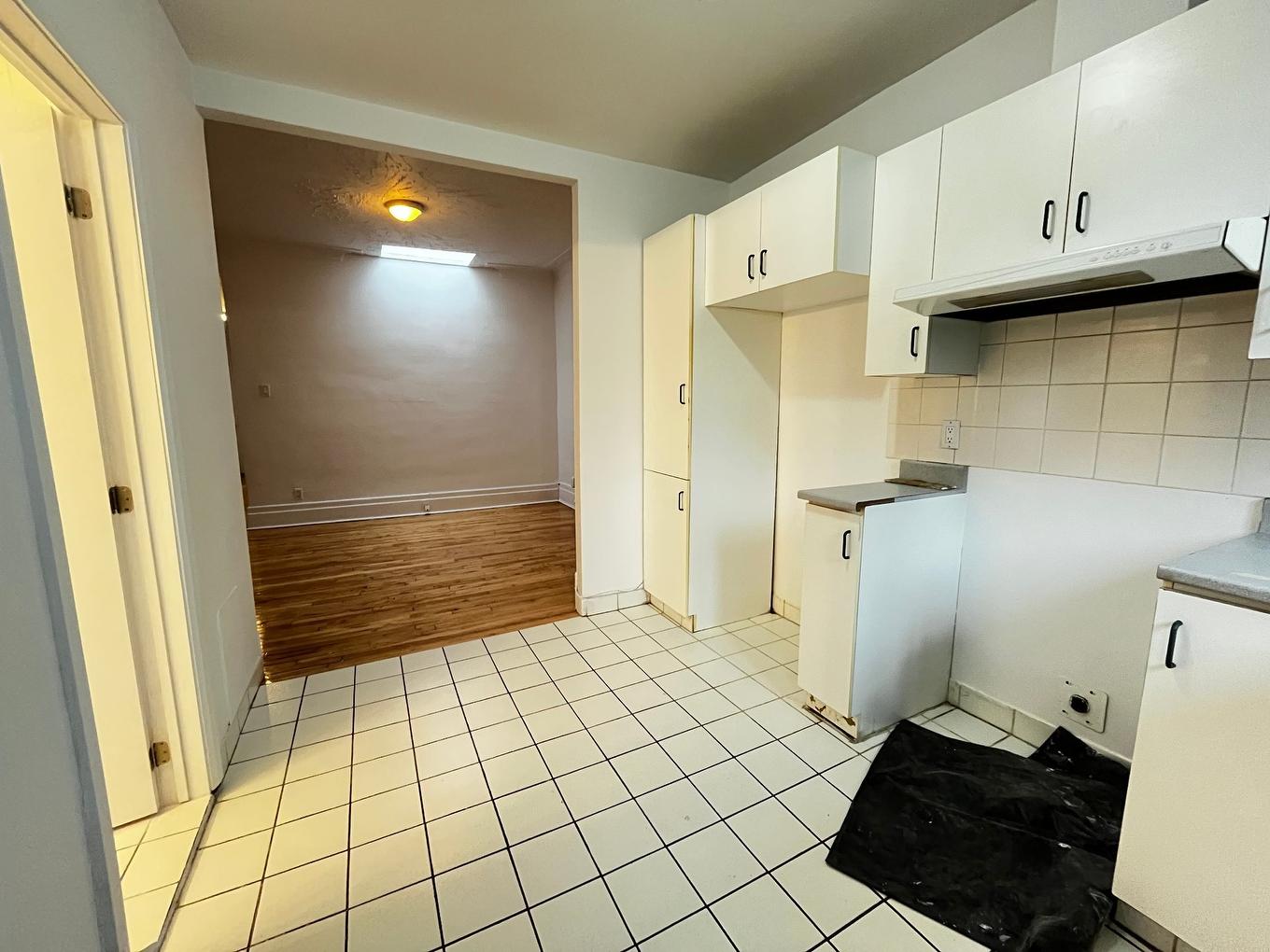 Kitchen - 4300 Rue D'Iberville, Montréal (Le Plateau-Mont-Royal), QC - Indoor Photo Showing Kitchen