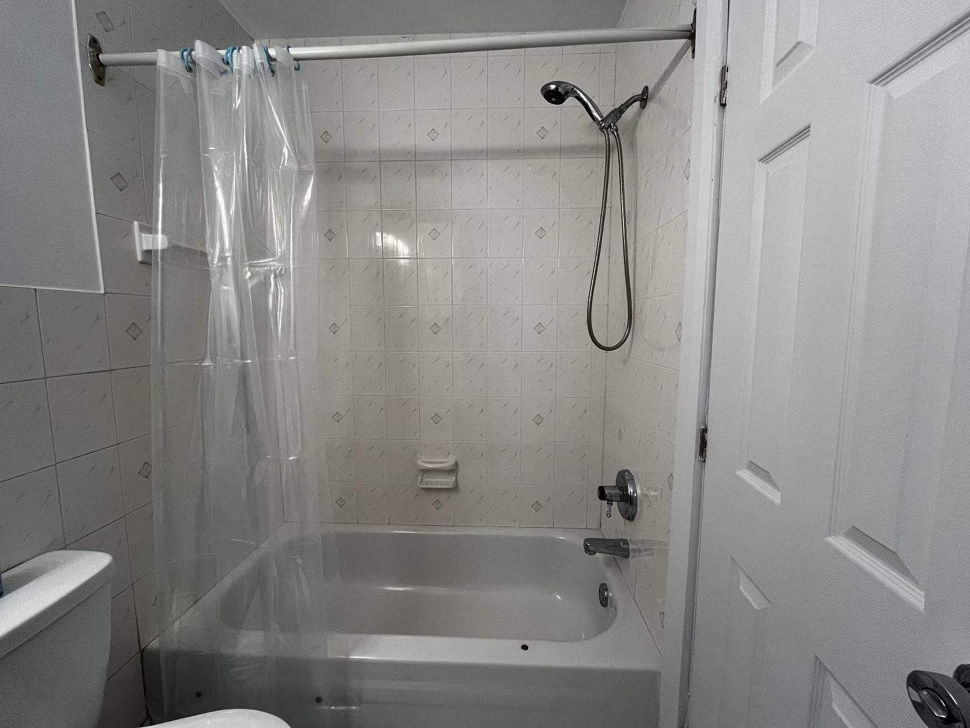 Bathroom - 4300 Rue D'Iberville, Montréal (Le Plateau-Mont-Royal), QC - Indoor Photo Showing Bathroom