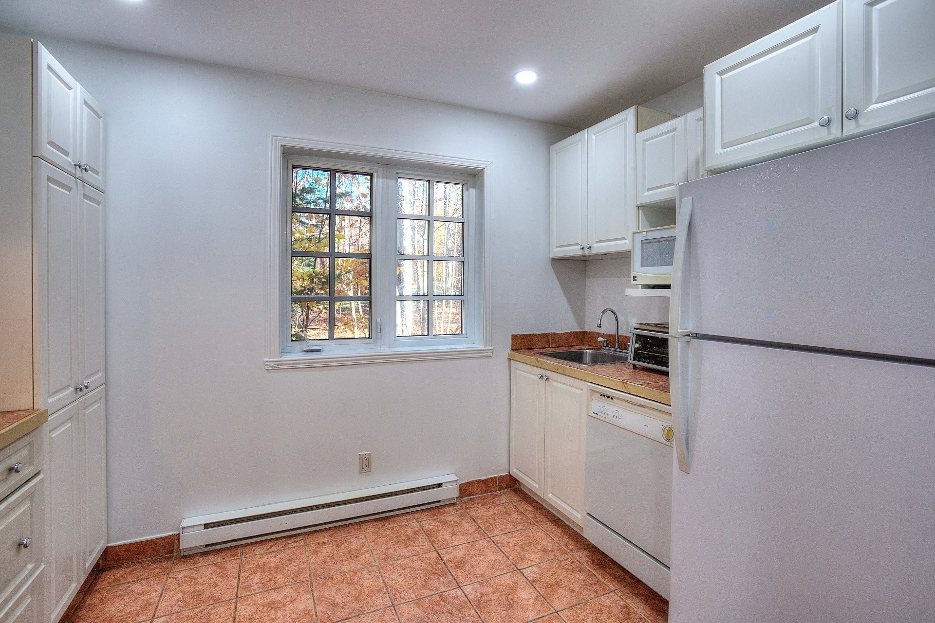 Cuisine - 512 Ch. Des Boisés, Mont-Tremblant, QC - Indoor Photo Showing Kitchen