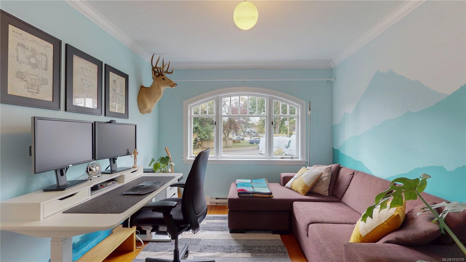 1024 Tolmie Ave, Saanich, BC