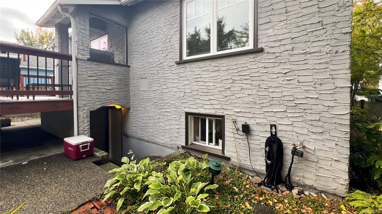 1024 Tolmie Ave, Saanich, BC