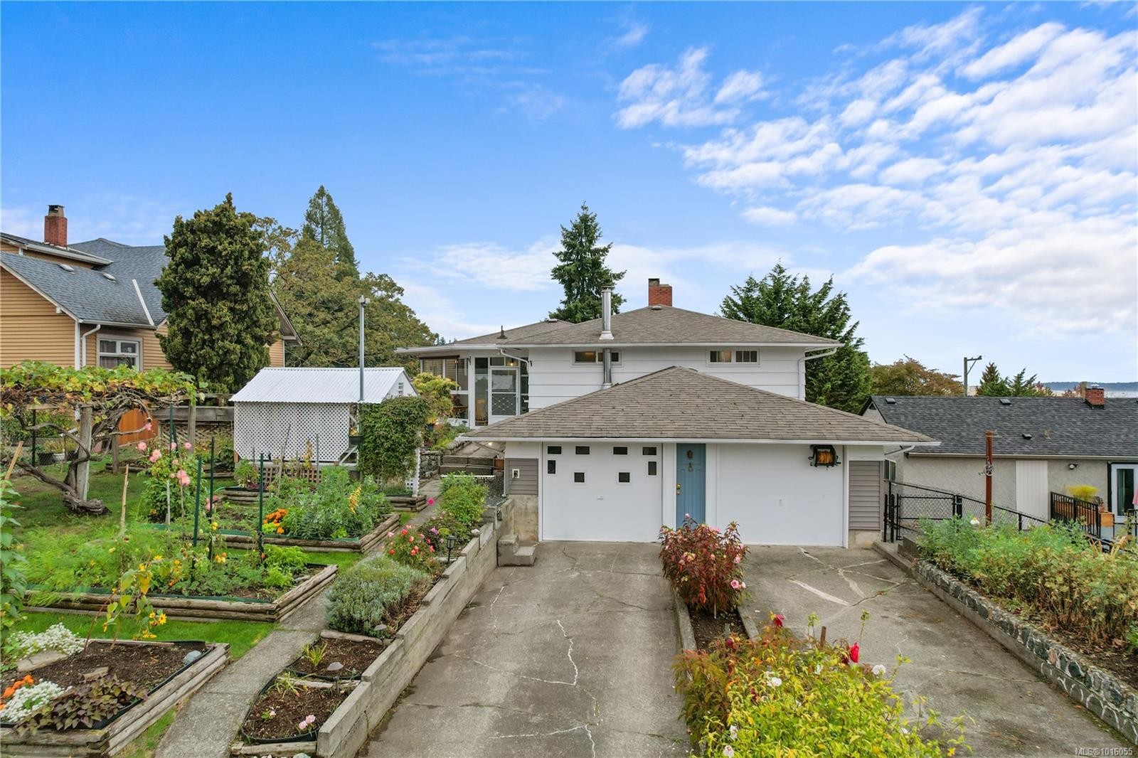 609 Milton St, Nanaimo, BC