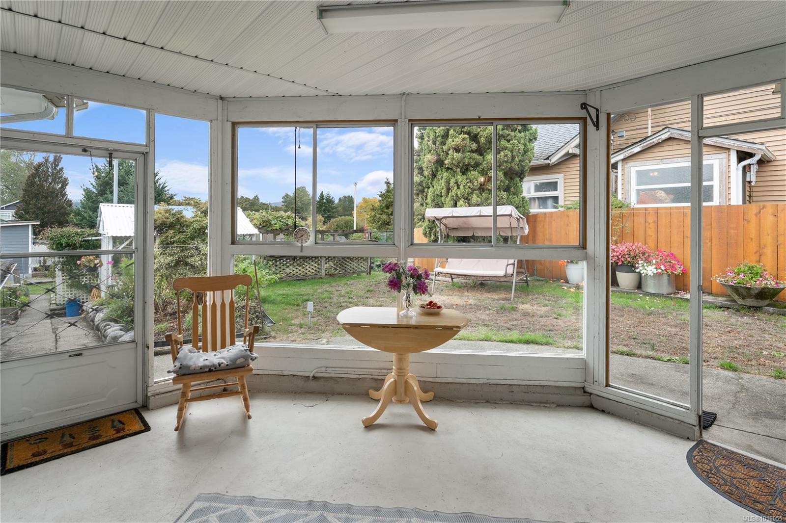 609 Milton St, Nanaimo, BC