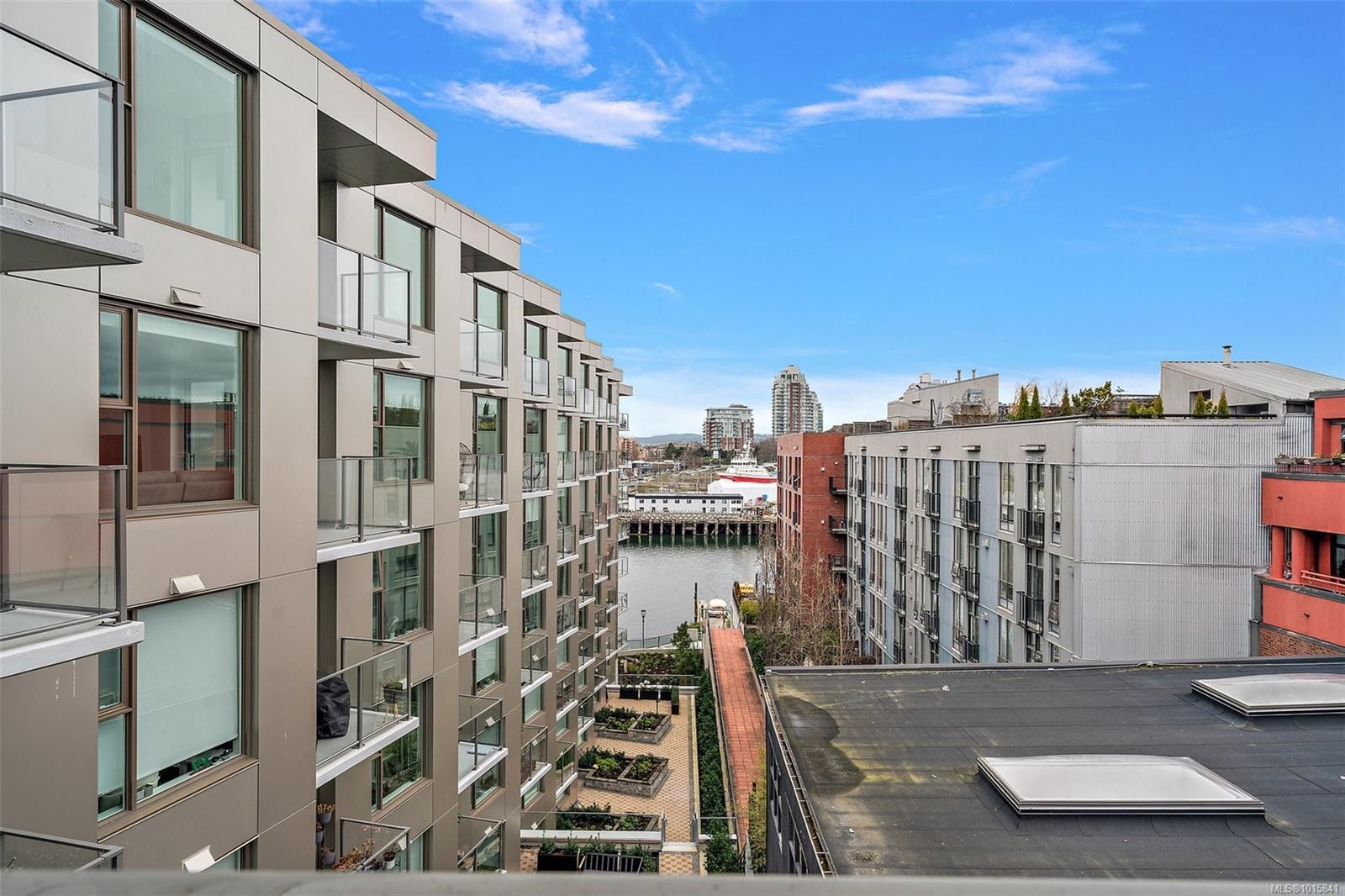 807-1628 Store St, Victoria, BC - Outdoor