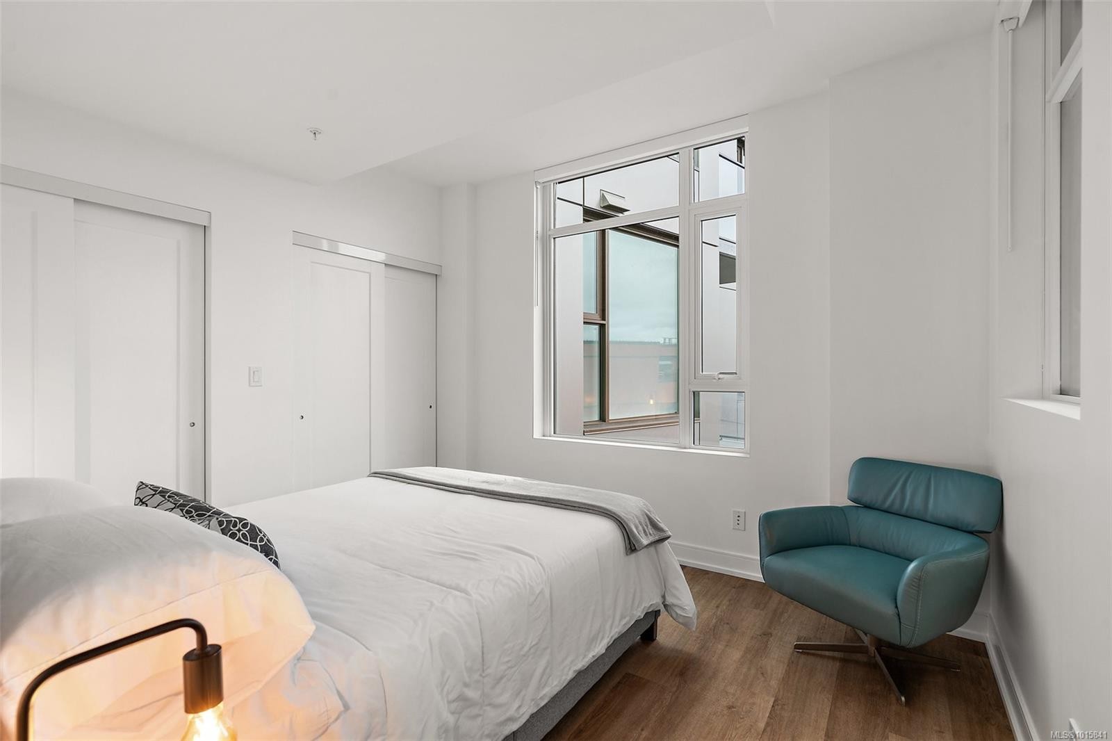 807-1628 Store St, Victoria, BC - Indoor Photo Showing Bedroom