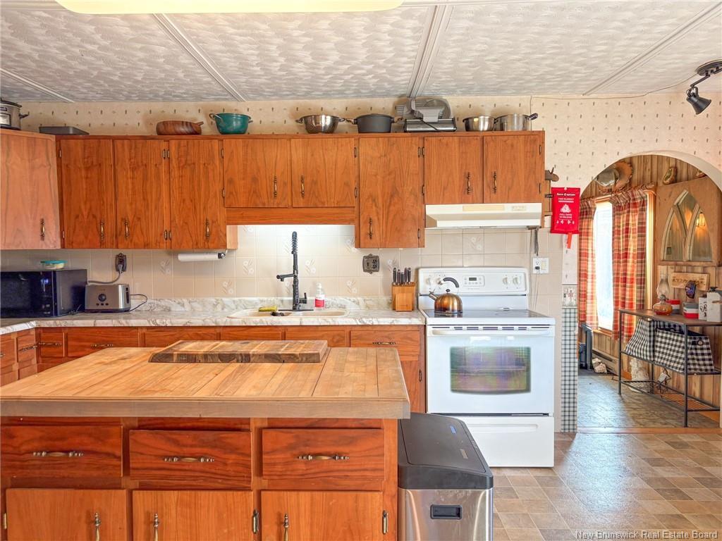 8588 Main St, Florenceville-Bristol, NB