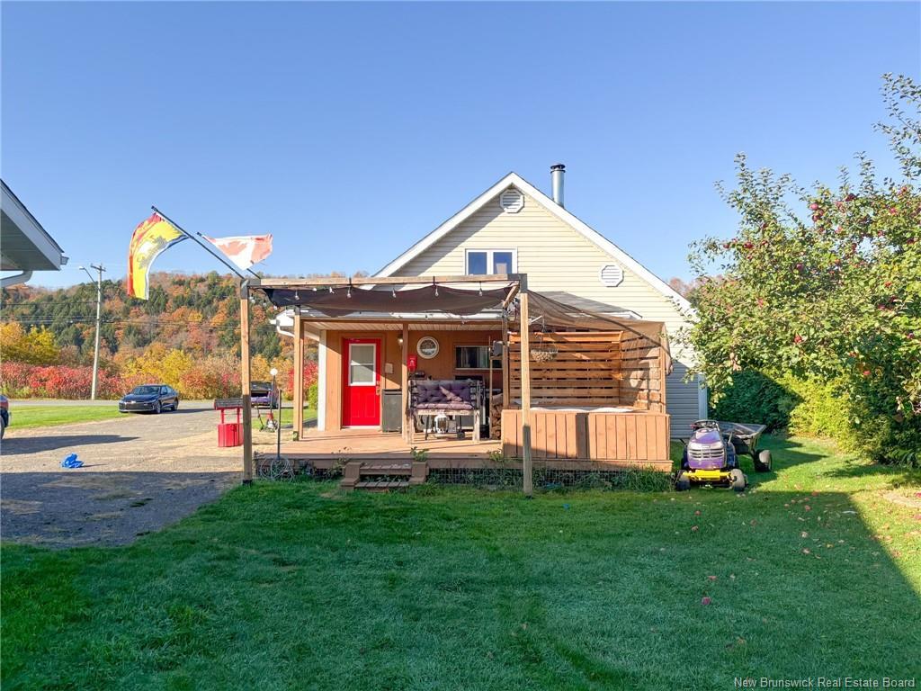 8588 Main St, Florenceville-Bristol, NB