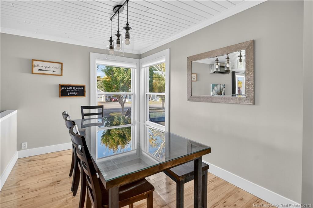 658 Vanier St, Campbellton, NB