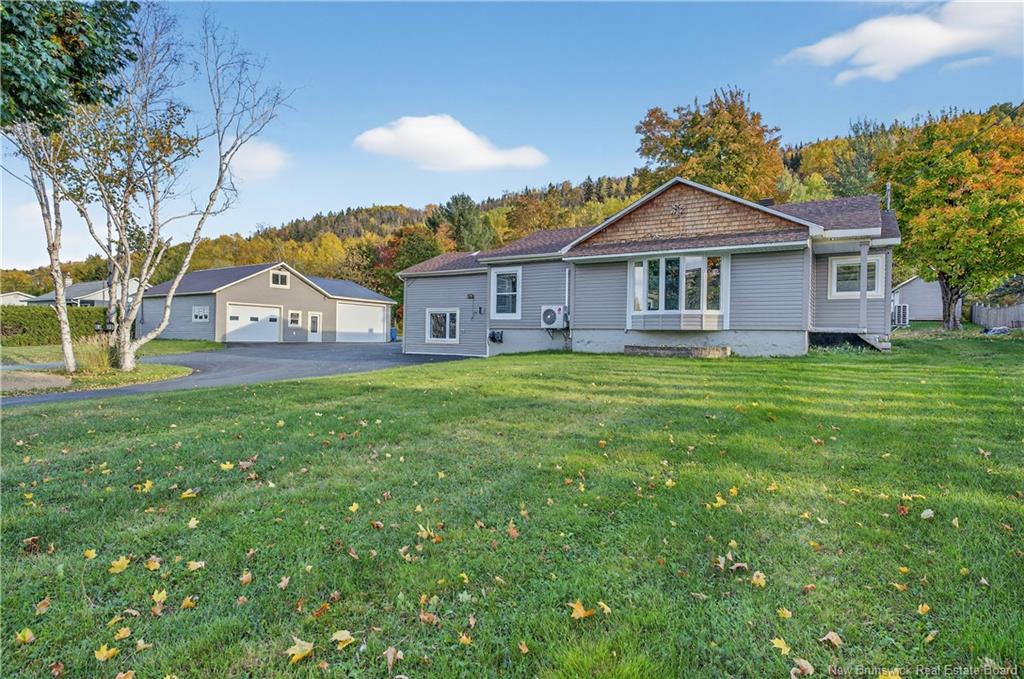 658 Vanier St, Campbellton, NB