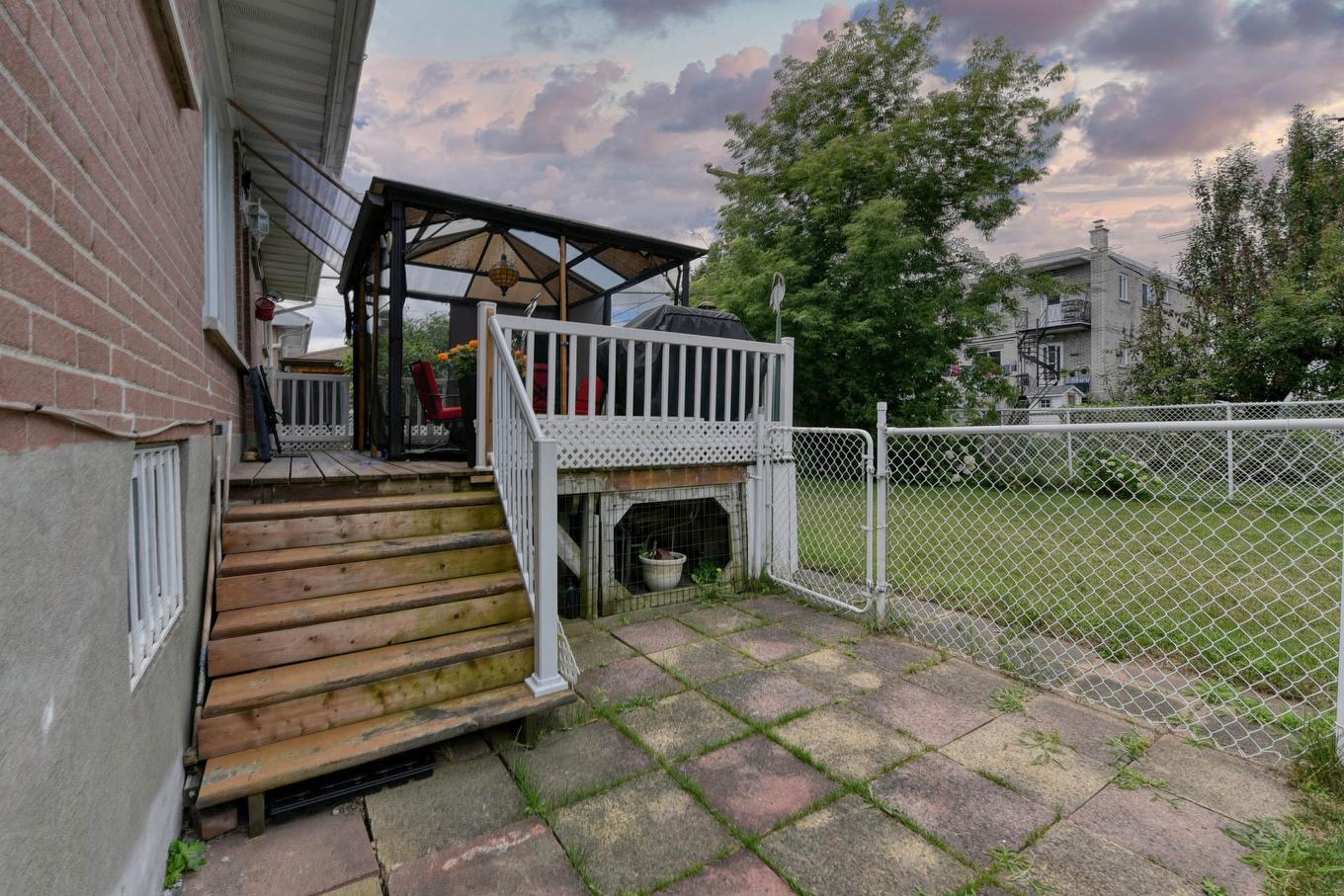 Backyard - 875 Av. Devonshire, Laval (Chomedey), QC - Outdoor