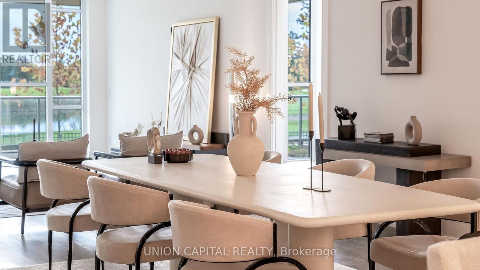 19 - 399 Royal Orchard Boulevard, Markham, ON - Indoor Photo Showing Dining Room