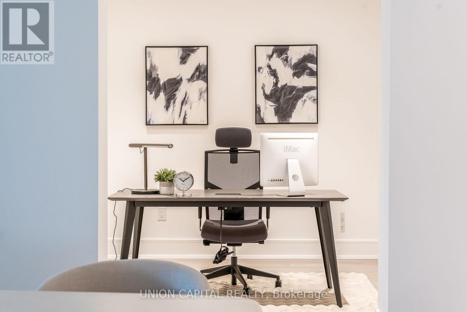 19 - 399 Royal Orchard Boulevard, Markham, ON - Indoor