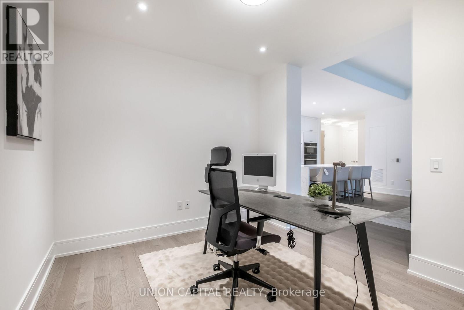 19 - 399 Royal Orchard Boulevard, Markham, ON - Indoor Photo Showing Office