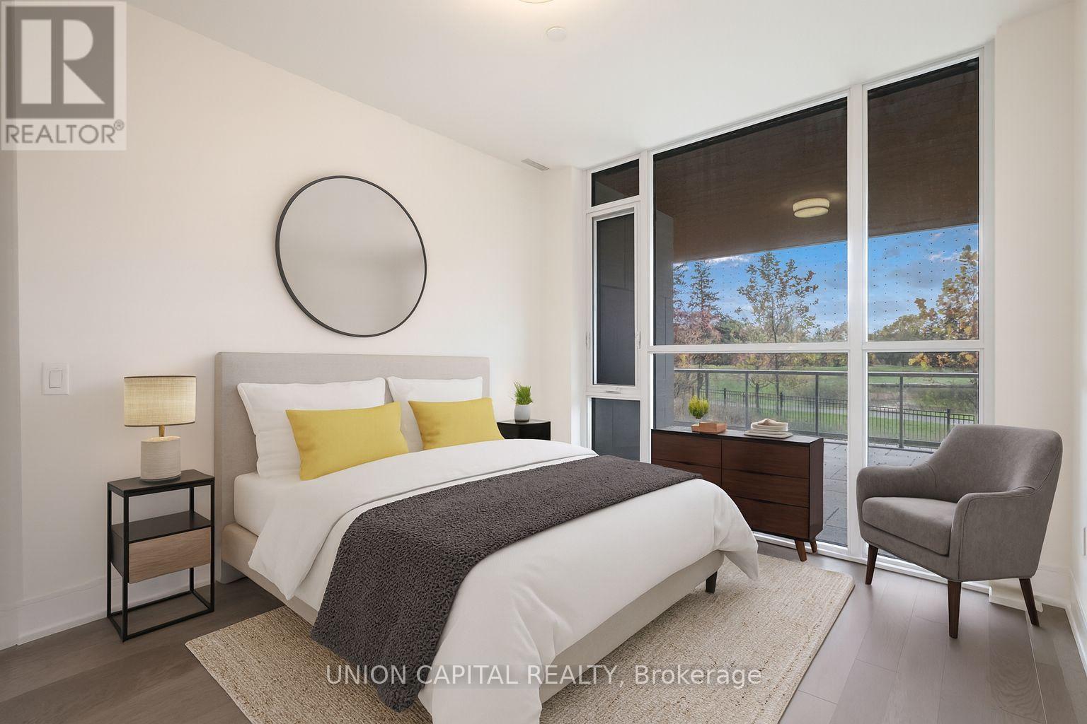 19 - 399 Royal Orchard Boulevard, Markham, ON - Indoor Photo Showing Bedroom