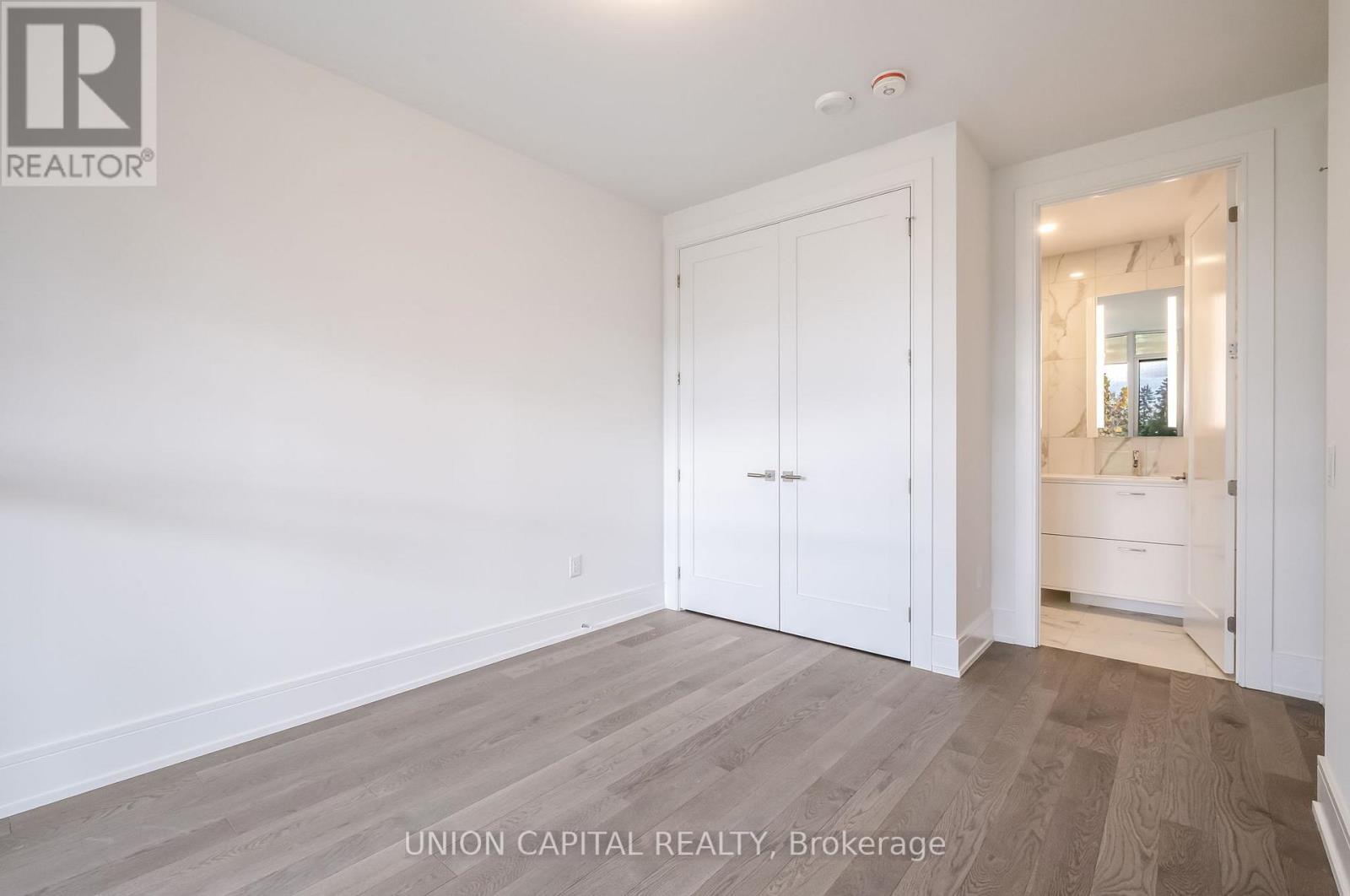 19 - 399 Royal Orchard Boulevard, Markham, ON - Indoor Photo Showing Other Room