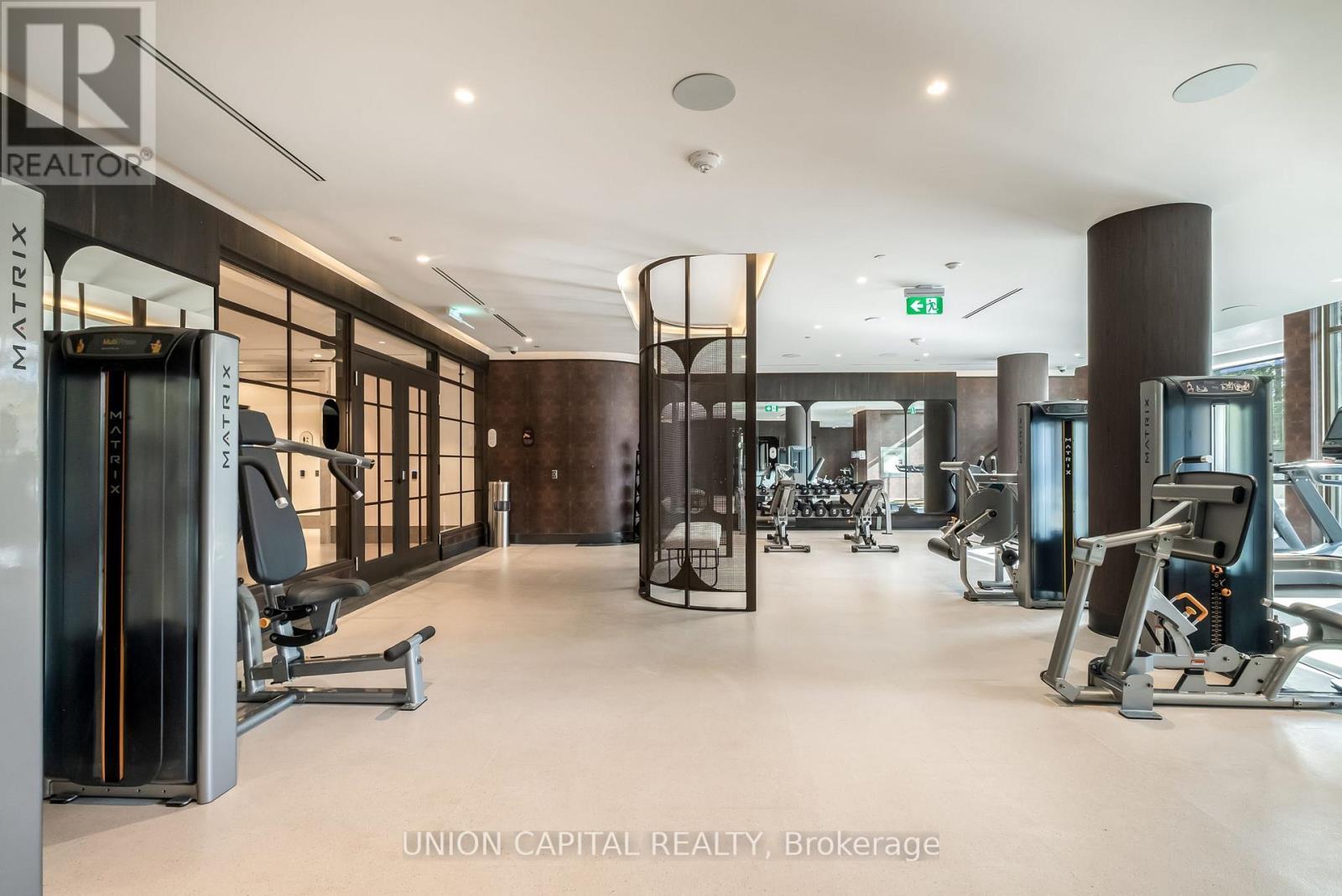 19 - 399 Royal Orchard Boulevard, Markham, ON - Indoor Photo Showing Gym Room